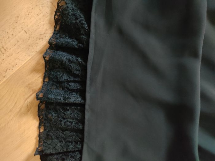 Robe courte noire - photo numéro 4