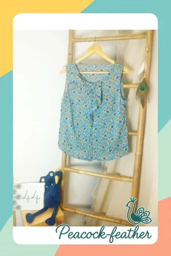 Débardeur bleu fleuri 44