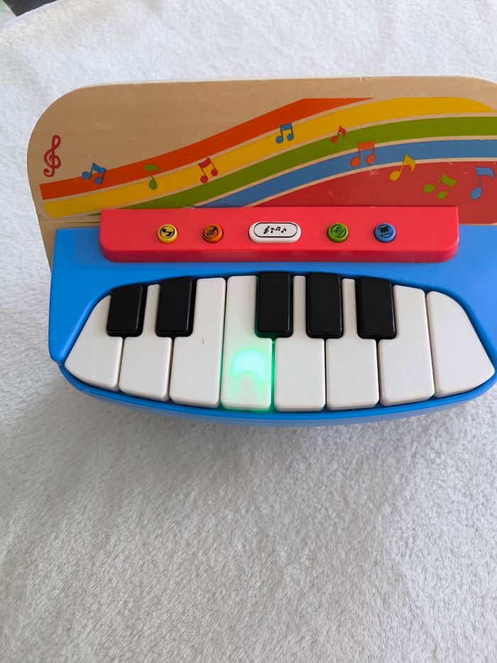 Piano enfant - photo numéro 2