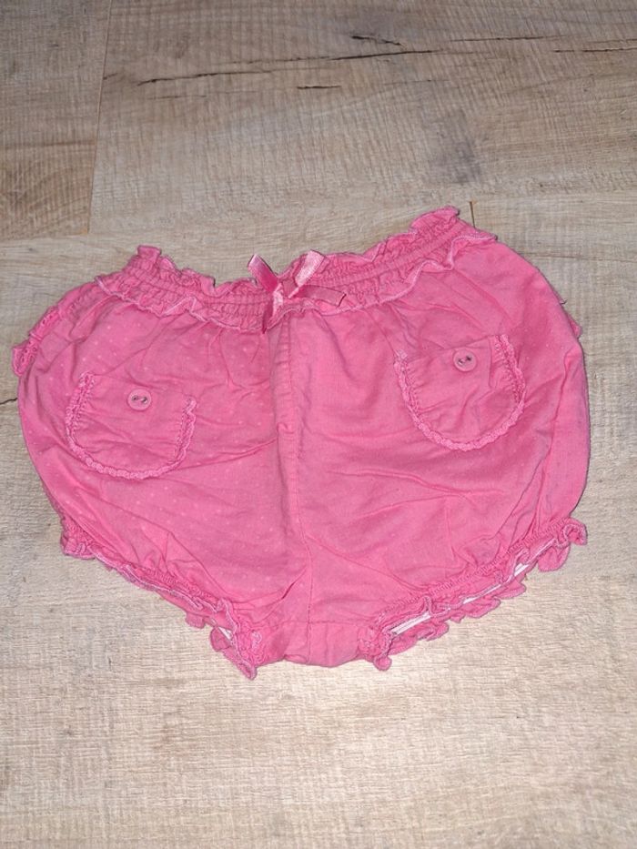Short rose fille 9 mois