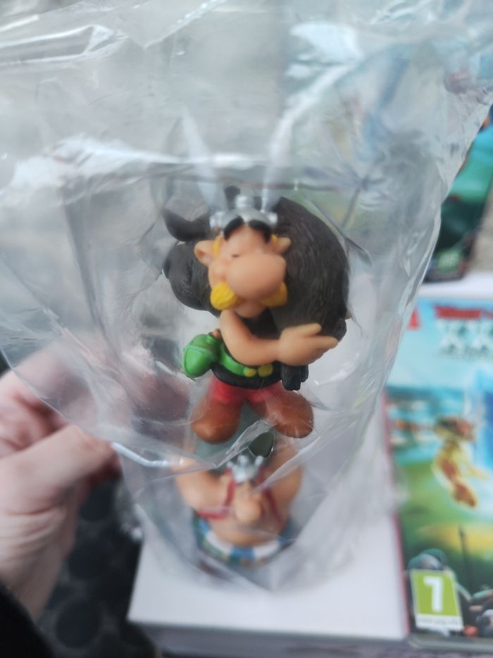 🧸jeux Astérix edition limite Switch 2 figurine🧸 envoie rapide aujourd'hui ou demain - photo numéro 9