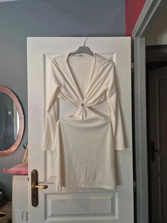 Robe Manche longue - photo numéro 2