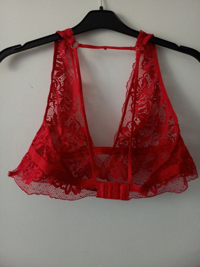Haut de lingerie - photo numéro 2