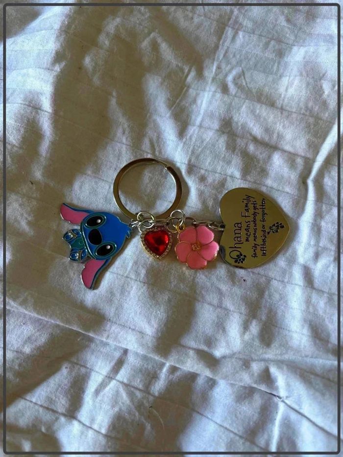 Porte clef stitch neuf