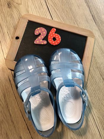 Chaussure de plage méduse vert baudet