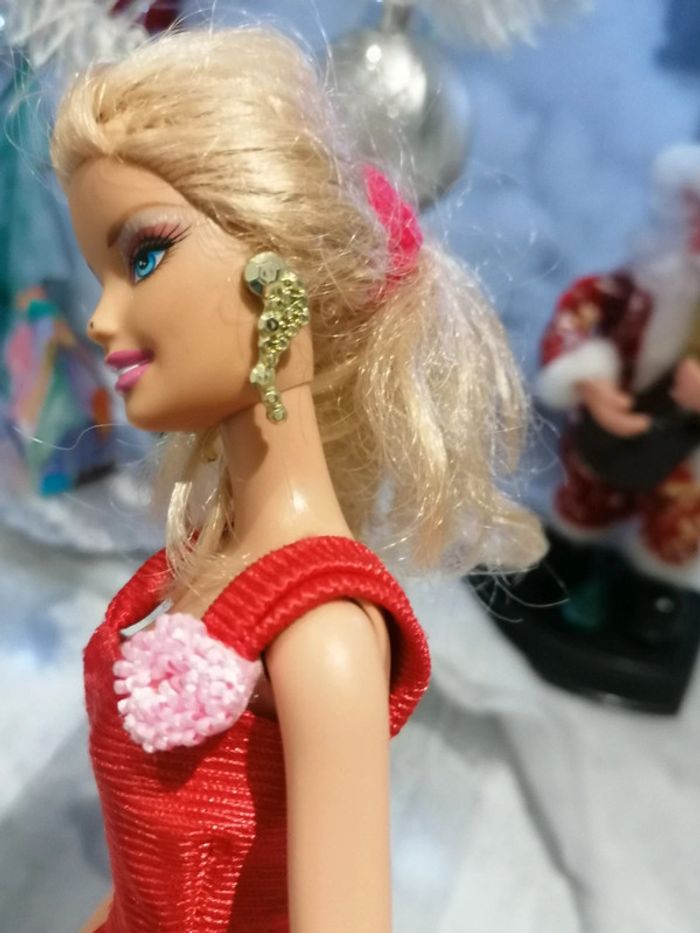 Barbie glamour chic 👧🏻 - photo numéro 10