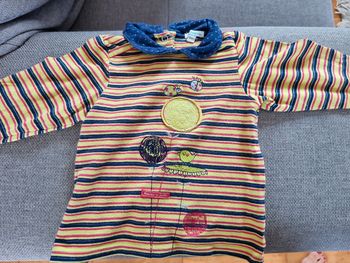 T-shirt manches longues Taille 9 mois