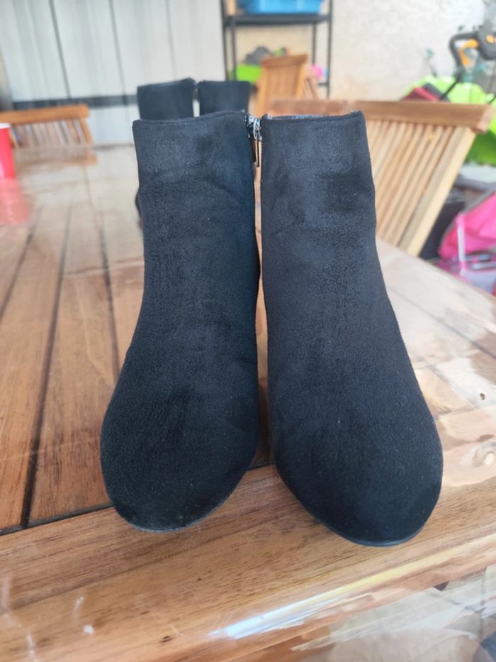 2 paires de bottines in extenso - photo numéro 9