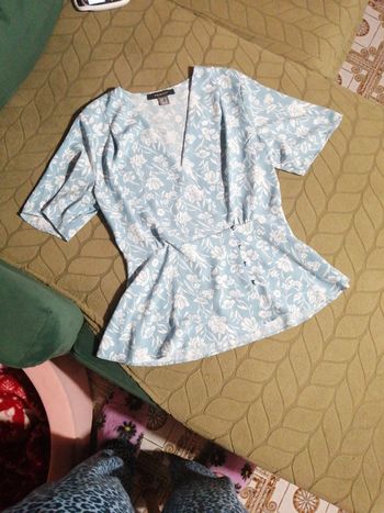 Tom fleurie volantée