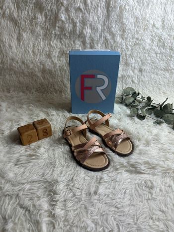 Paire de sandales Franco Romagnoli taille 28