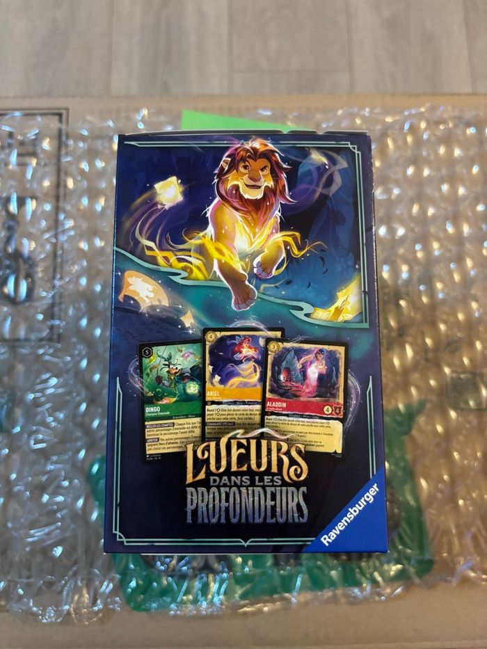 Coffret Lorcana Trésor des Illumineurs - Lueurs dans les Profondeurs - photo numéro 4