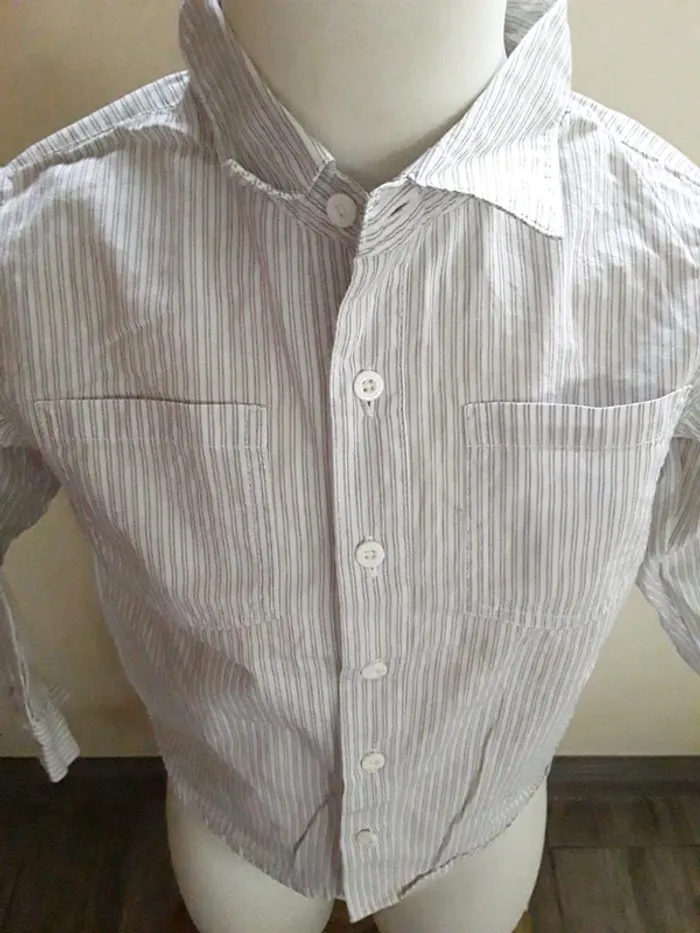 Chemise manches longues 4 ans - photo numéro 2