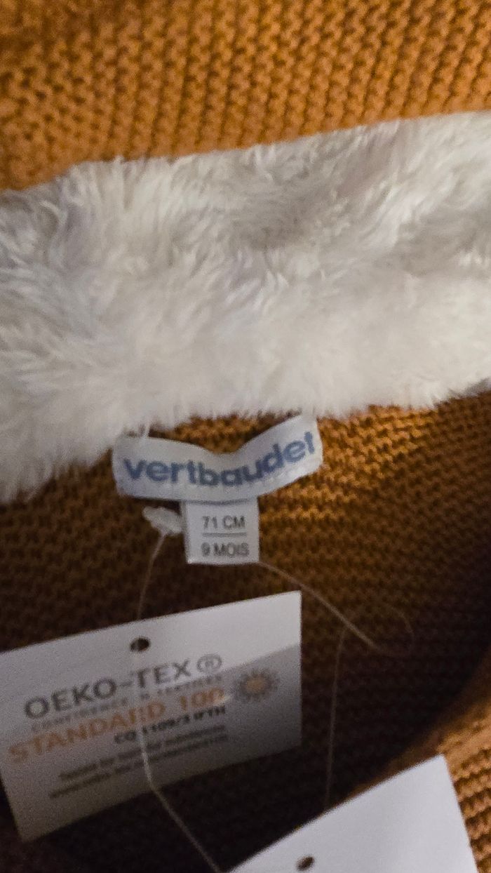 NEUF (non porté) 🏷😍🤩🤎superbe gilet chaud  tricot et sherpa  9 mois garçon 🤎🤩😍 - photo numéro 4