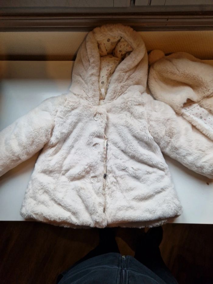 Manteau et bonnet écharpe