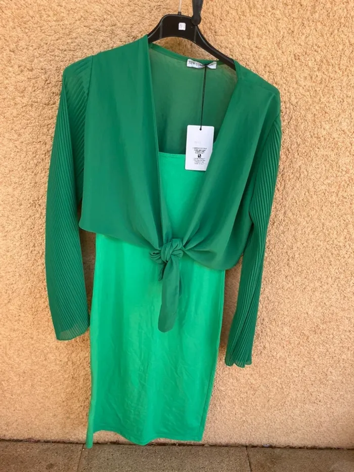 Robe verte avec gilet taille S
