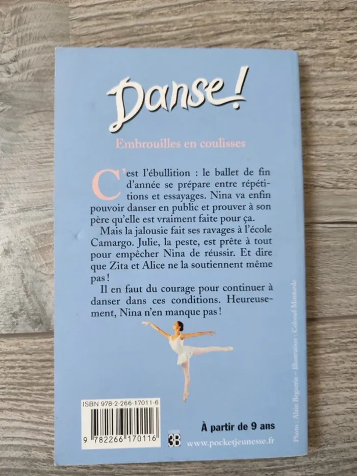 Livre Danse ! "Embrouilles en coulisses" - photo numéro 2