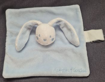 Doudou Lapin carré plat bleu- Mon premier doudou- Kimbaloo