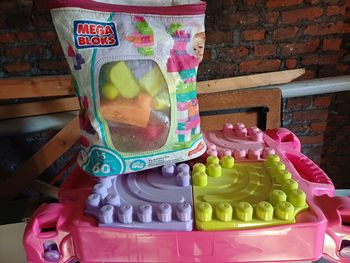 Table lego avec lego