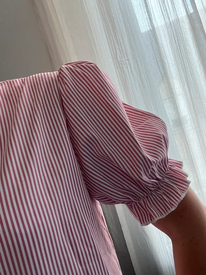Jolie blouse rayée rose - photo numéro 4