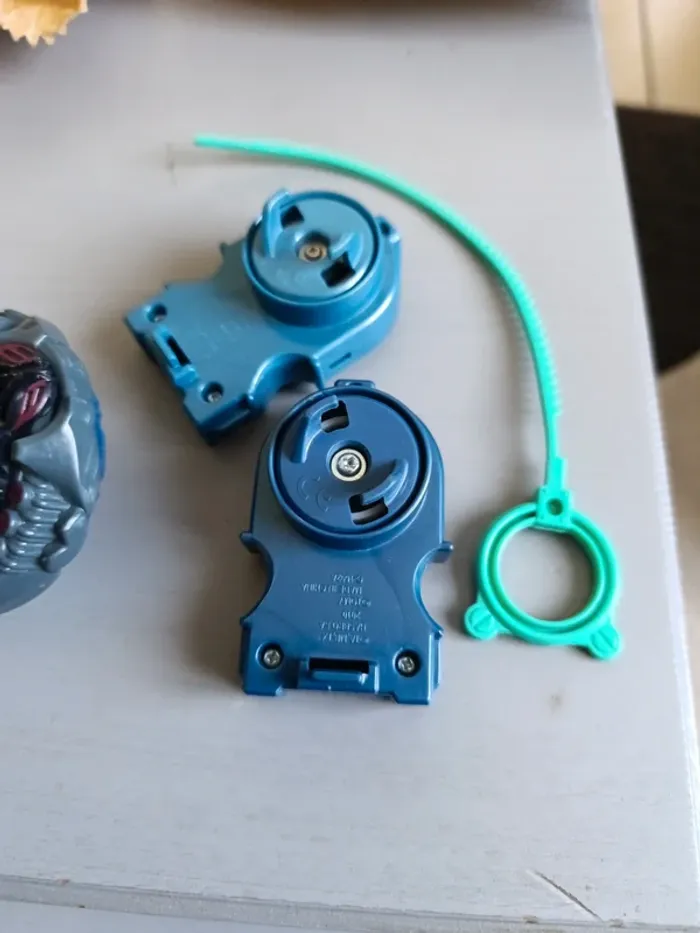 Toupies Beyblade - photo numéro 5