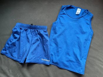 Ensemble basket Tarmak 6 ans