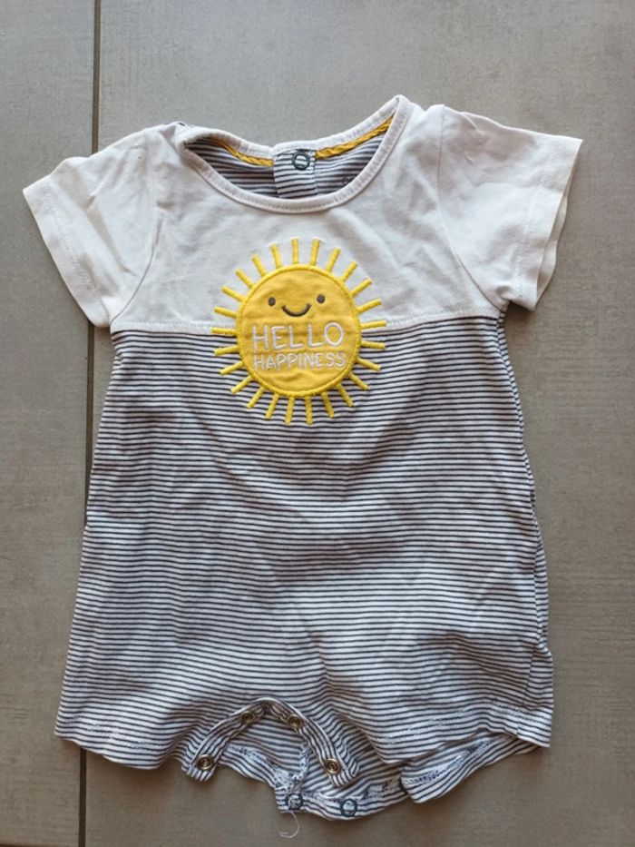 Jolie barboteuse 3 mois