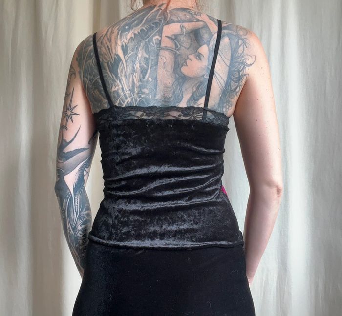 Débardeur velours dentelle Goth Coquette vintage 90s - Taille S - photo numéro 3