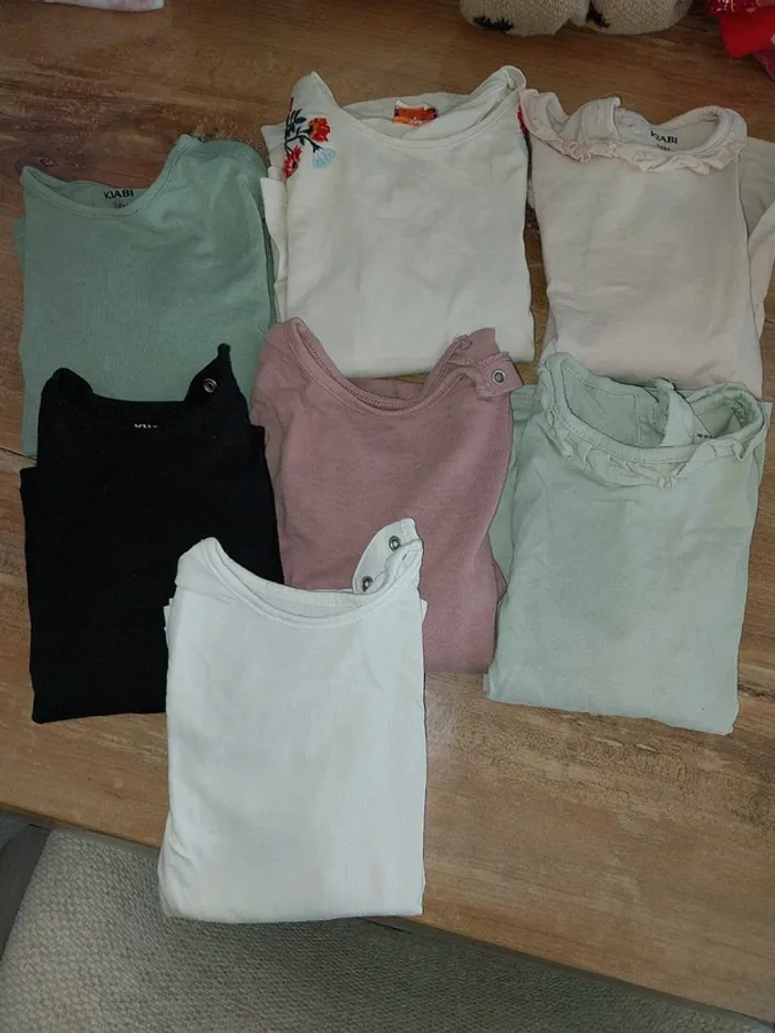 Lot pull filles - photo numéro 2