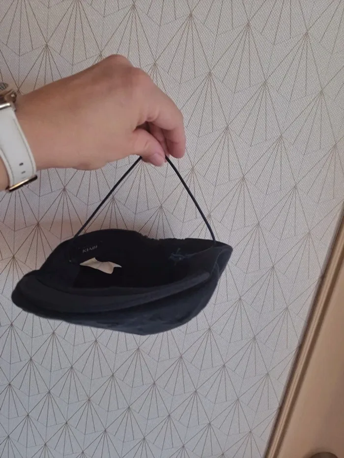 Béret style stetson bleu garçon 45 cm kiabi comme neuf avec élastique ajouté - photo numéro 6