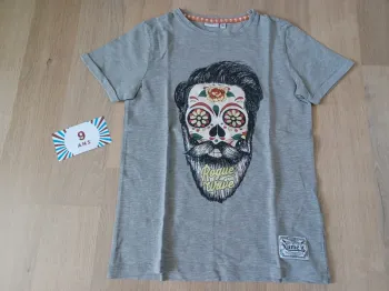 Tee shirt name it