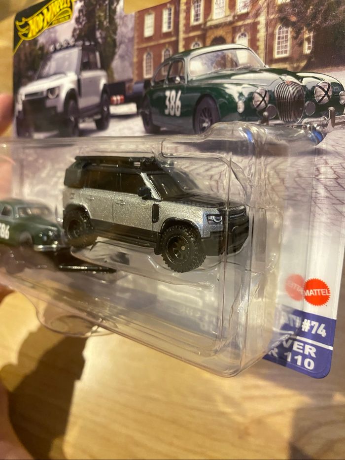 Hot Wheels  | Team Transport  |  | Jaguar MK1 - 2023 Land Rover Defender 110 | #74 | FLF56 - JBM29 - photo numéro 4