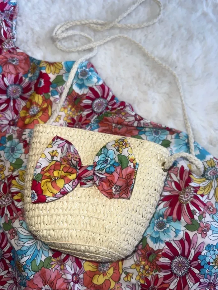 Robe 90 cm et petit sac - photo numéro 2