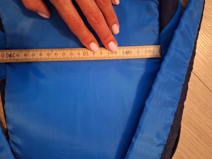 Sac à dos 37x20x10 petit taille excellent état bleu 2 fermetures - photo numéro 8