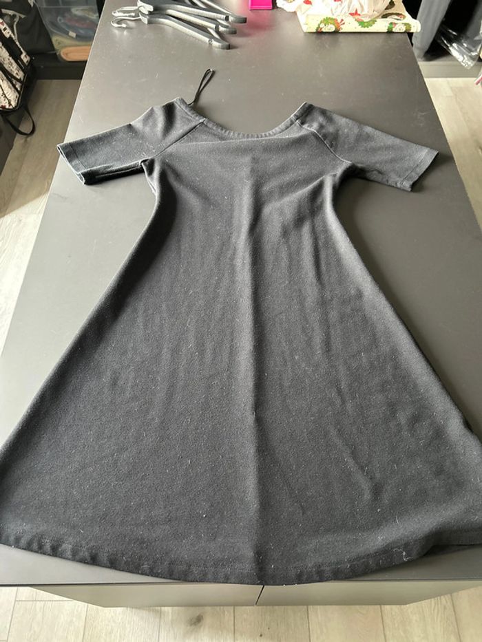 Robe noire - photo numéro 5