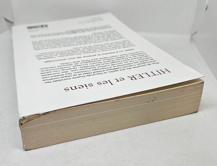 "Hitler et les siens. Dans le cercle des intimes du Führer", de Pierre Stéphany - photo numéro 3