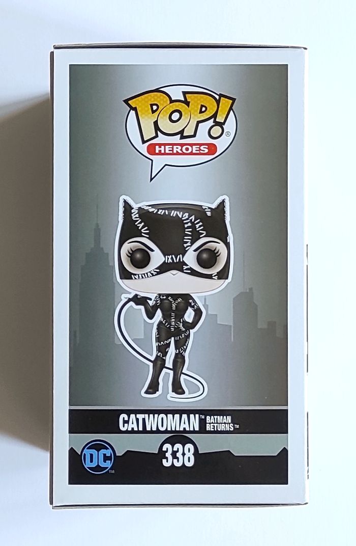 Funko POP Catwoman #338 - DC Comics - Batman Returns - Figurine Vinyle - photo numéro 4
