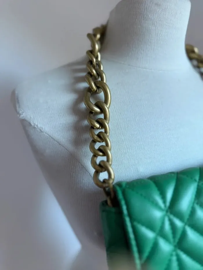 Superbe sac matelassé simili cuir vert Zara état neuf 🌸 - photo numéro 2