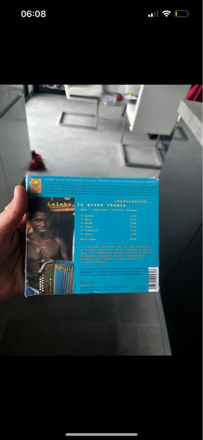 Cd Lalabe le grand chemin, Madagascar - photo numéro 2