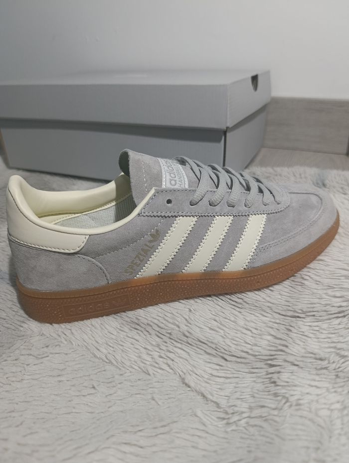 Baskets Adidas Handball Spezial pointure 40 - photo numéro 4