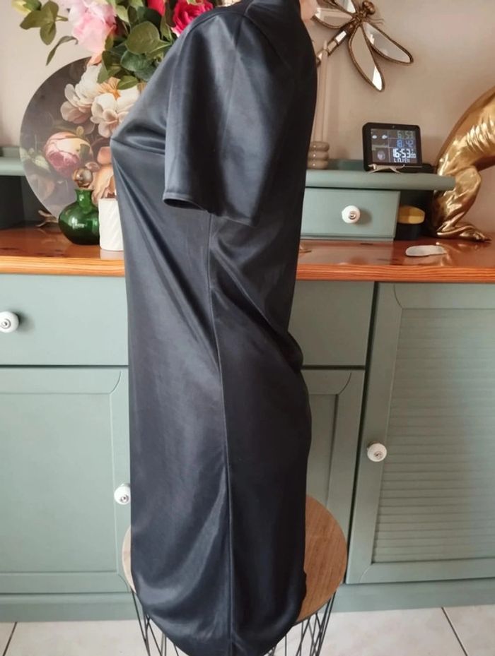 💗Robe Noire Satinée/Irisée Irena Gregori T34/36💗 - photo numéro 6
