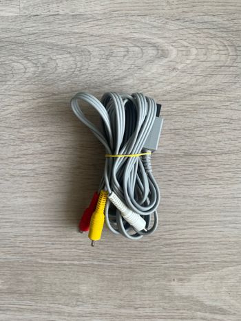 Cable audio vidéo RGB  pour console nintendo Wii.