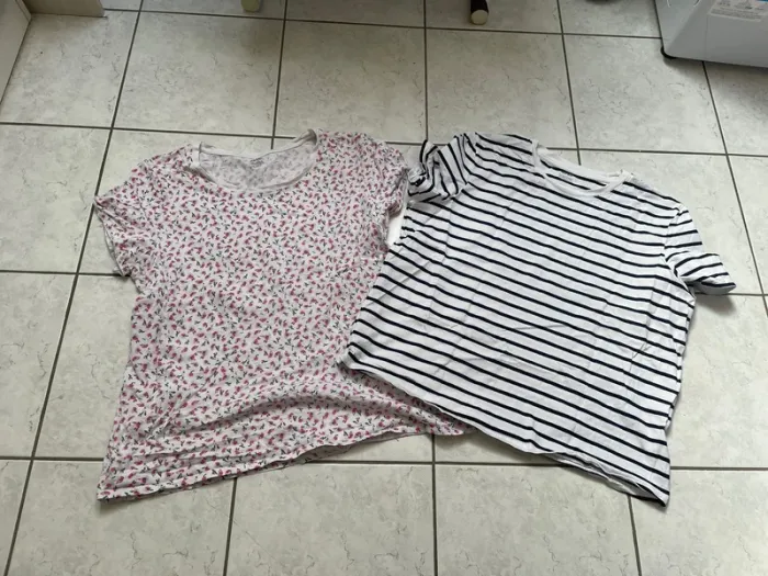 Lot 2 ee shirt MC XL