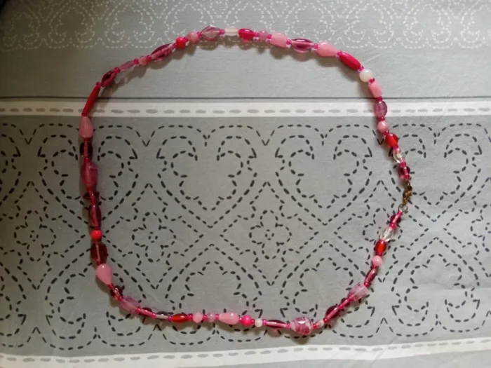 Bijoux collier rose vintage - photo numéro 2