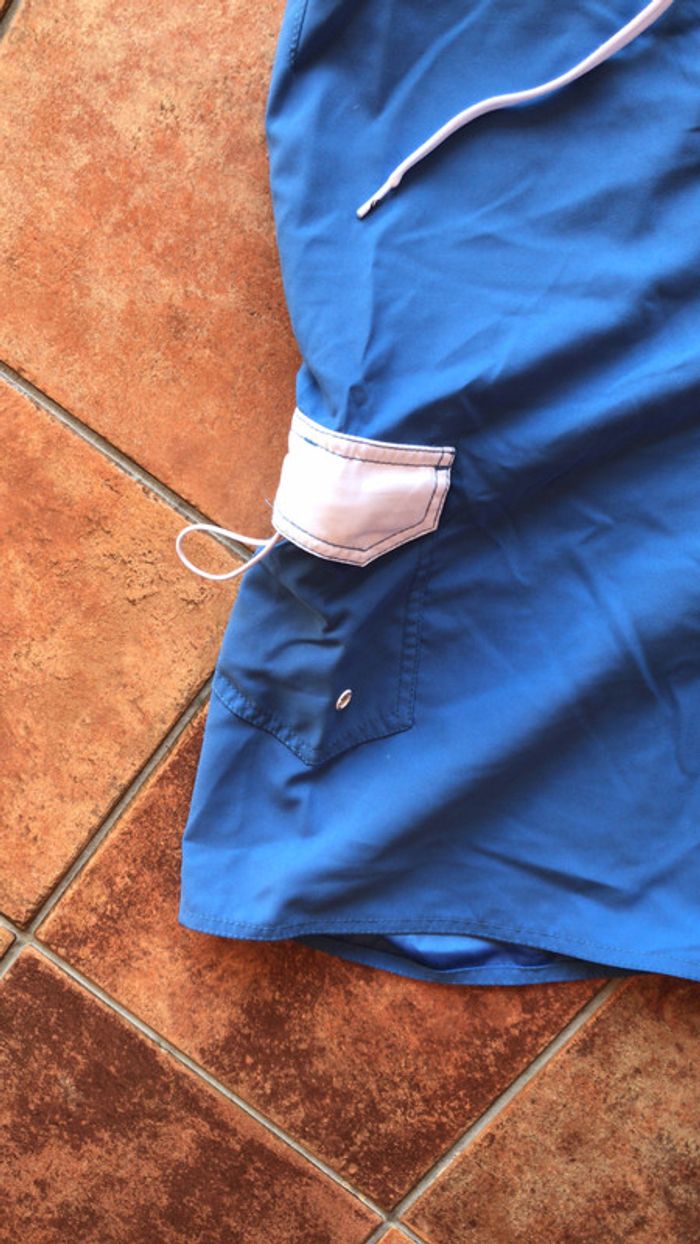 Quiksilver short taille 32 - photo numéro 4