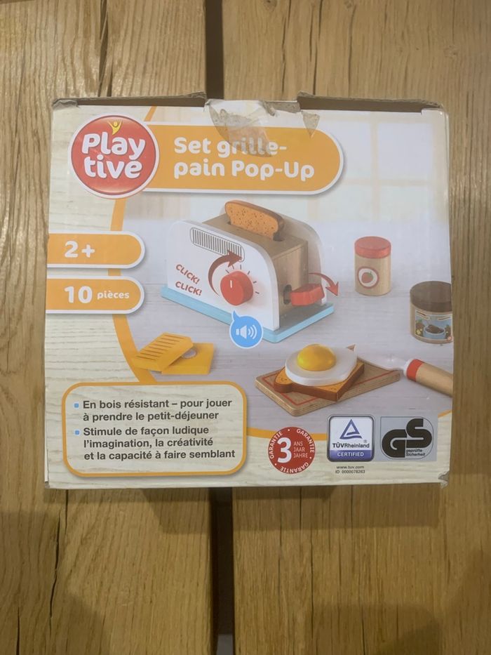 Set grille pain pop Up 10 pièces en bois complet Play tive dans son carton d’origine - photo numéro 2
