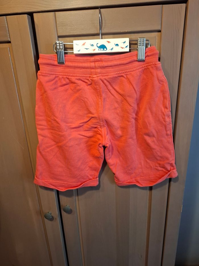 Short 8 ans - photo numéro 2