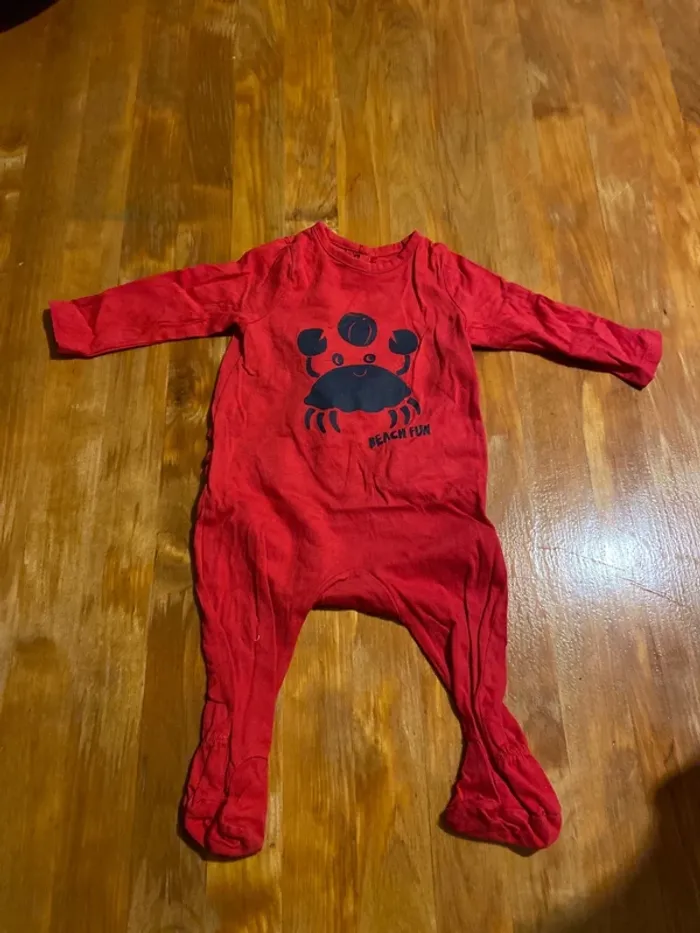 Lot de pyjamas été 6 mois - photo numéro 2