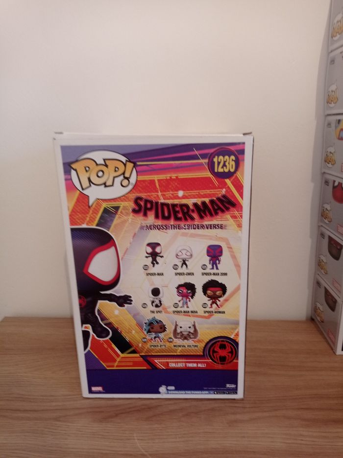 Pop spiderman - photo numéro 2