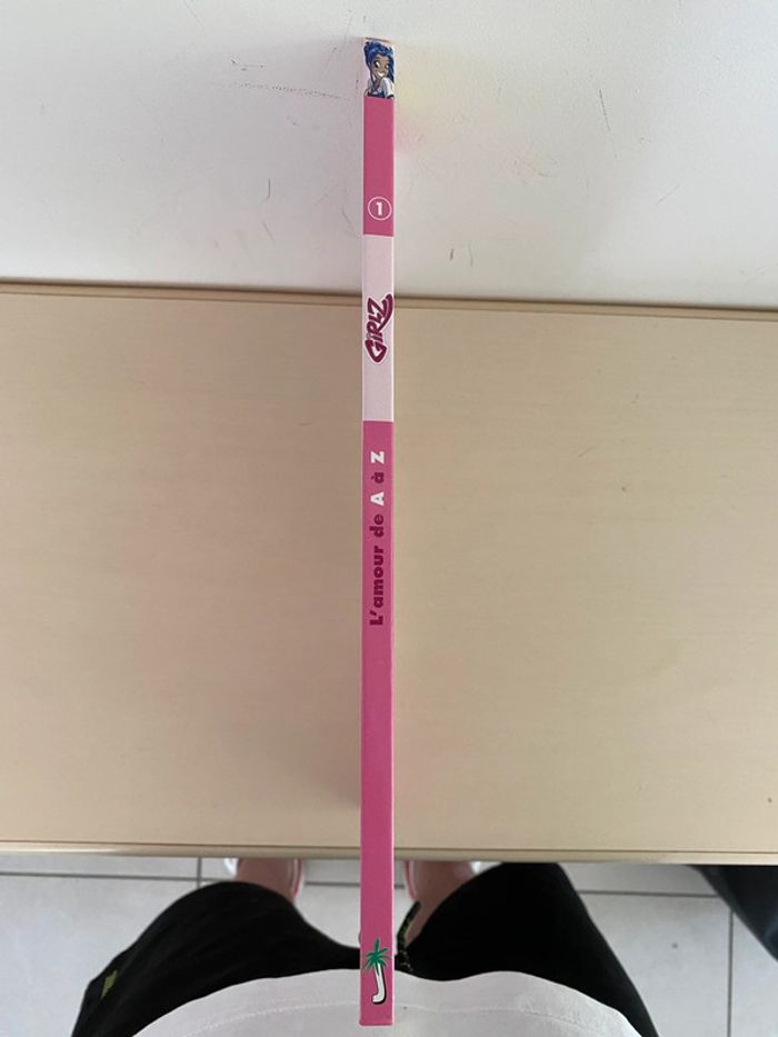 BD Girlz « L’amour de A à Z » Tome 1 - photo numéro 3