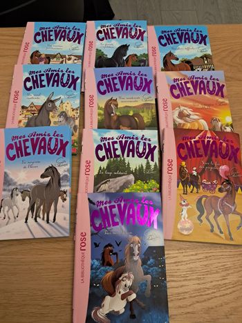 Lot de 10 tomes Mes amis les chevaux